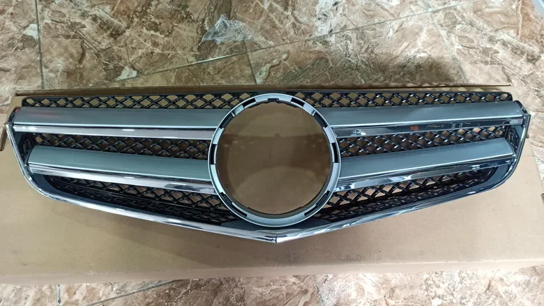 Mersedes E Serisi W207 Coupe Cabrio Ön Panjur
