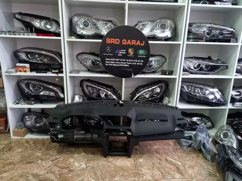 Mersedes E Serisi W207 Coupe Cabrio Torpido Ön Göğüs