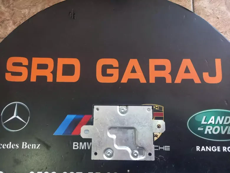 Mersedes E Serisi W213 Yakıt Pompası Beyni A0009006612