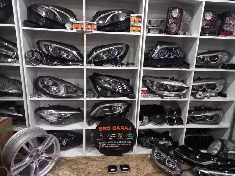 Mersedes GLA W156 LED Far Beyni A2189009303