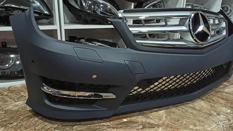 Mersedes W204 AMG Ön Tanpon Set Sıfır