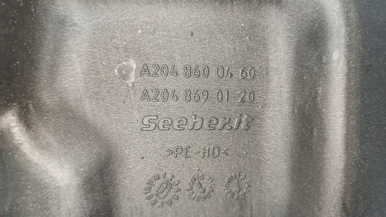Mersedes W204 C180 C200 C220 Cam Suyu Deposu
