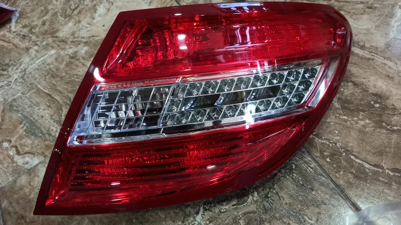 Mersedes W204 Sağ Sol LED Stop C180 C200 C220 Sıfır