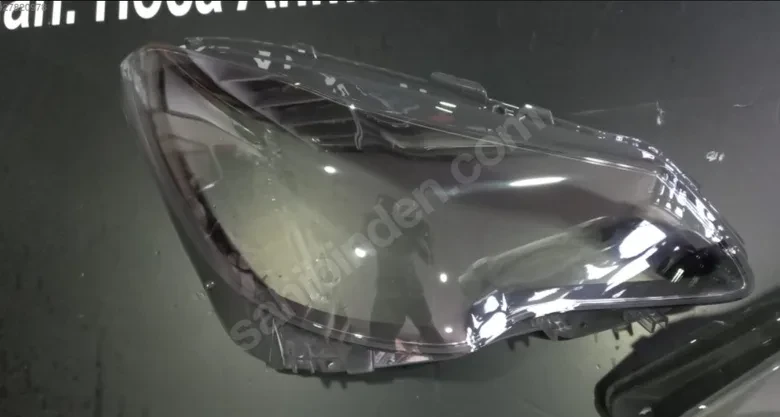 Mersedes W207 E Serisi Makyajlı Coupe Cabrio Far Camı