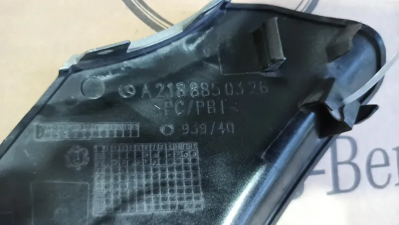 Mersedes W218 CLS Serisi Tampon Çeki Kapağı A2188850326