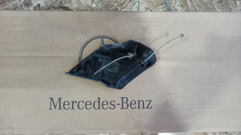 Mersedes W218 CLS Serisi Tampon Çeki Kapağı A2188850326