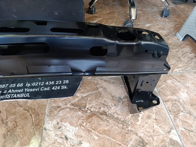 MG HS 2022-24 Ön Tampon Demiri 10668615