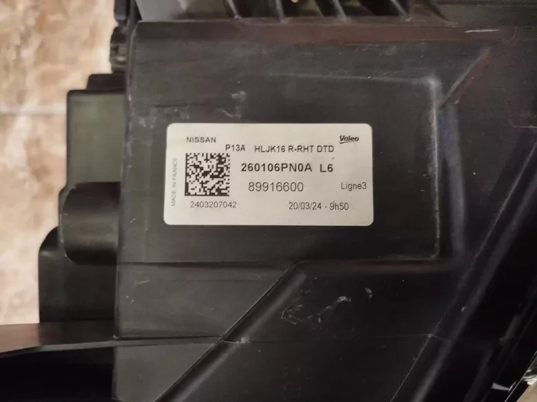 Nissan Juke F10 Full LED Sağ Far 260106PN0A