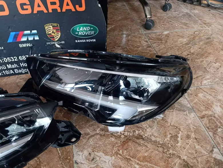 Opel Corsa F 2020- Sağ Sol Far Sıfır 9829522780 9829522580
