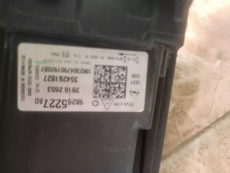 Opel Corsa F Ledli Sol Far 2020- Çıkma Ayak Tamirli 9829522780