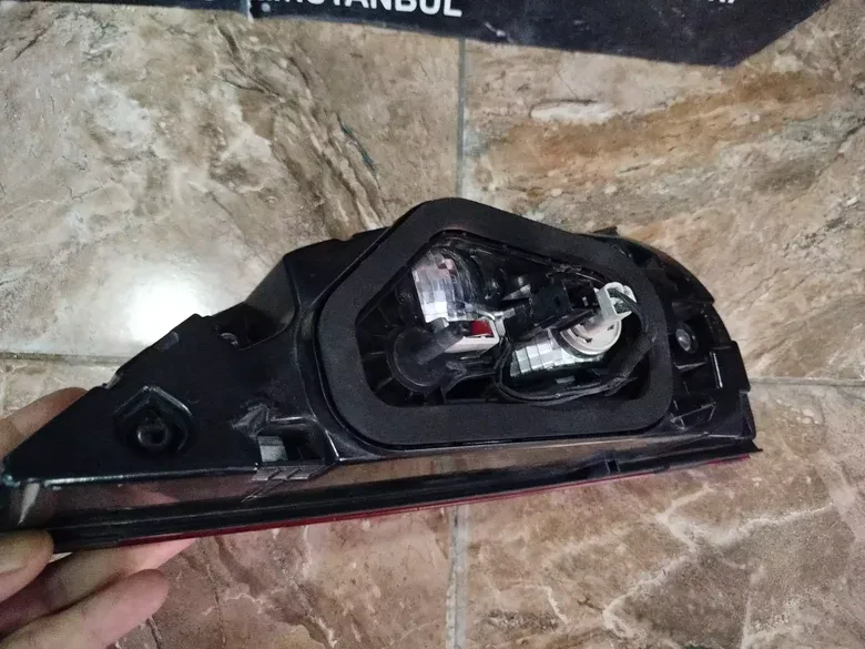 Opel Grandland X Sağ İç Çıkma Stop YP00016480