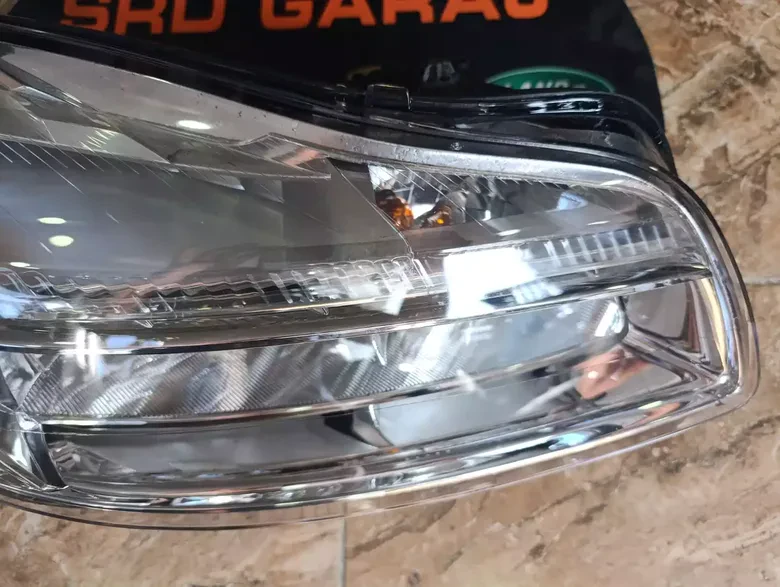 Opel Insignia 2009- Çıkma Sağ Far 22831927