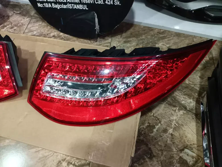 Porsche Carrera Stop Lambası LED 911 997 2008-11 99763141104 99763141105