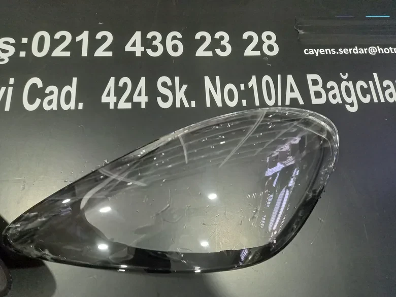 Porsche Cayenne 2018-2020 Sağ Sol Far Camı