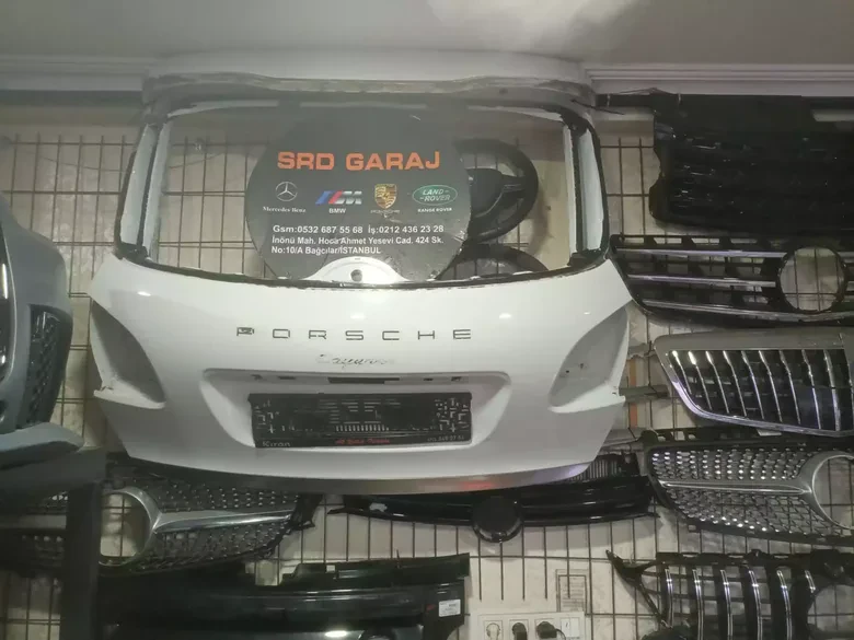 Porsche Cayenne Bagaj Kapağı Beyaz Hatasız Boyasız