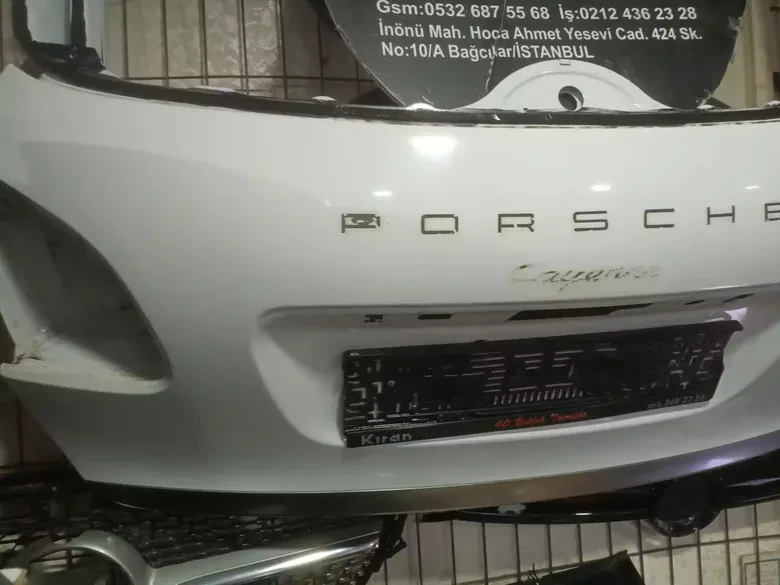 Porsche Cayenne Bagaj Kapağı Beyaz Hatasız Boyasız