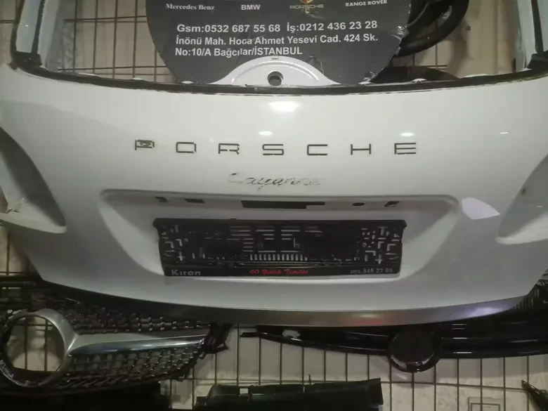 Porsche Cayenne Bagaj Kapağı Beyaz Hatasız Boyasız