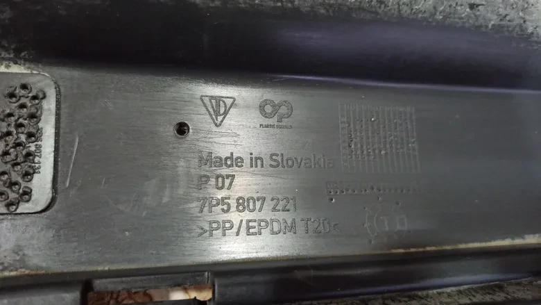 Porsche Cayenne Ön Tampon 7P5807221