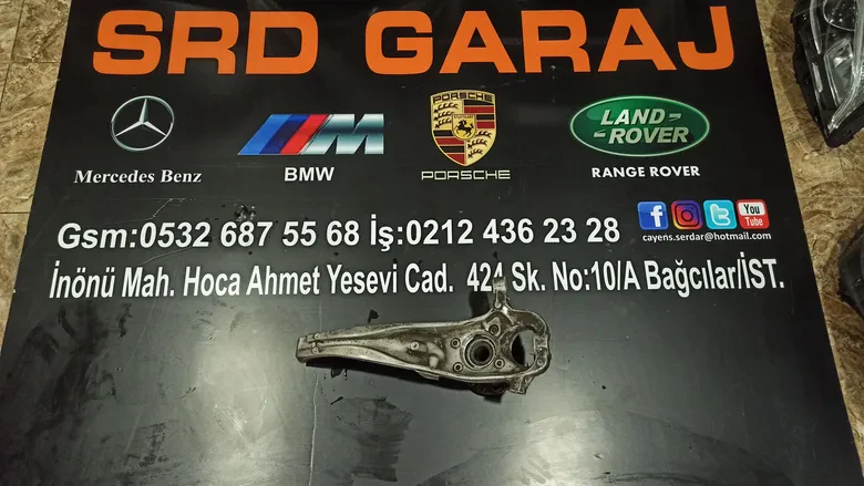 Porsche Cayenne Sağ Taşıyıcı 7P0407246A