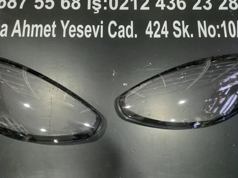 Porsche Panamera 2015-2018 Sağ Sol Far Camı