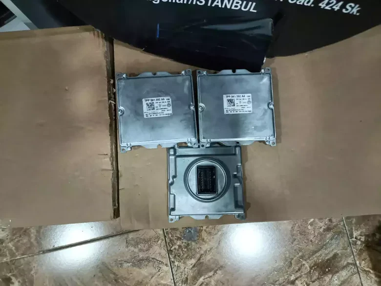 Porsche Panamera Far LED Beyni Çıkma Orjinal 7PP941592AA