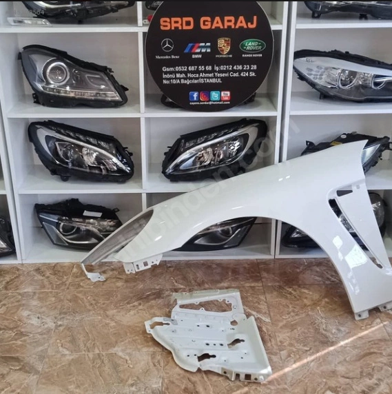 Porsche Panamera Sol Ön Çamurluk Hatasız Lokal Boyalı