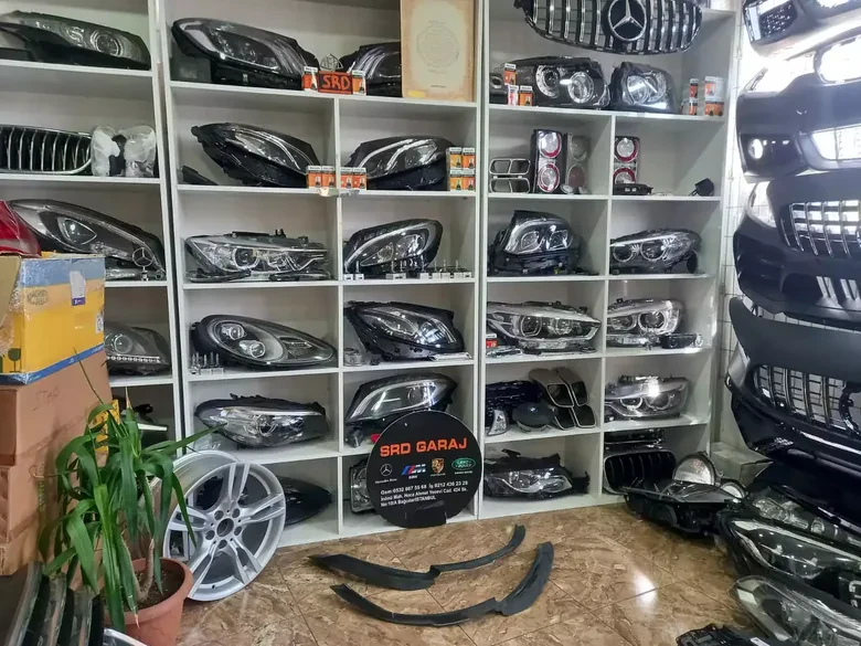 Range Rover Evoque L538 Sol Arka Çamurluk Bakaliti BJ32290E23