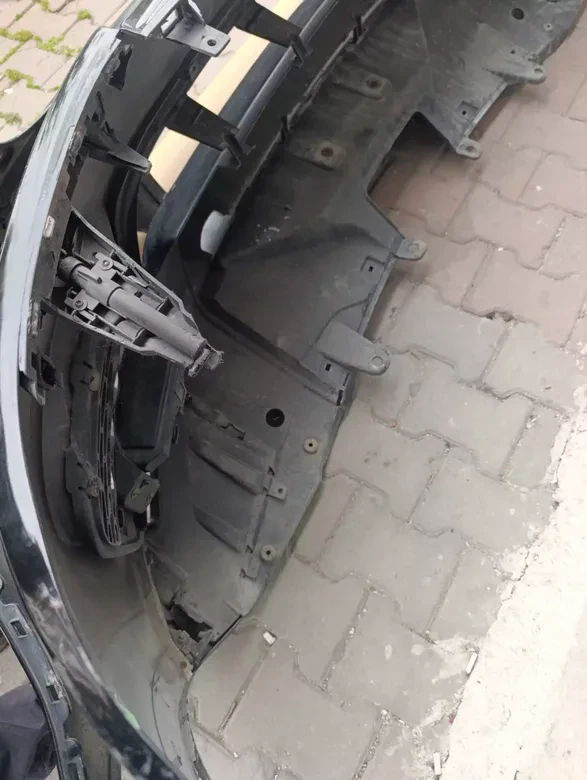 Range Rover Sport L494 2013-17 Ön Tampon Çıkma Siyah