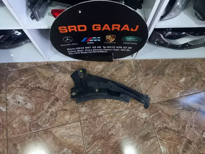 Range Rover Sport Ön Sağ Tampon Braketi DK6216F072