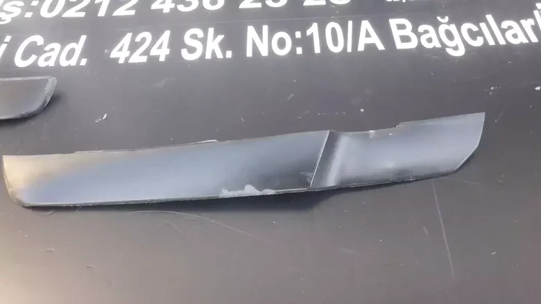 Range Rover Sport Sag Sol Ön Tampon Spoiler DFB500160-DFB500170