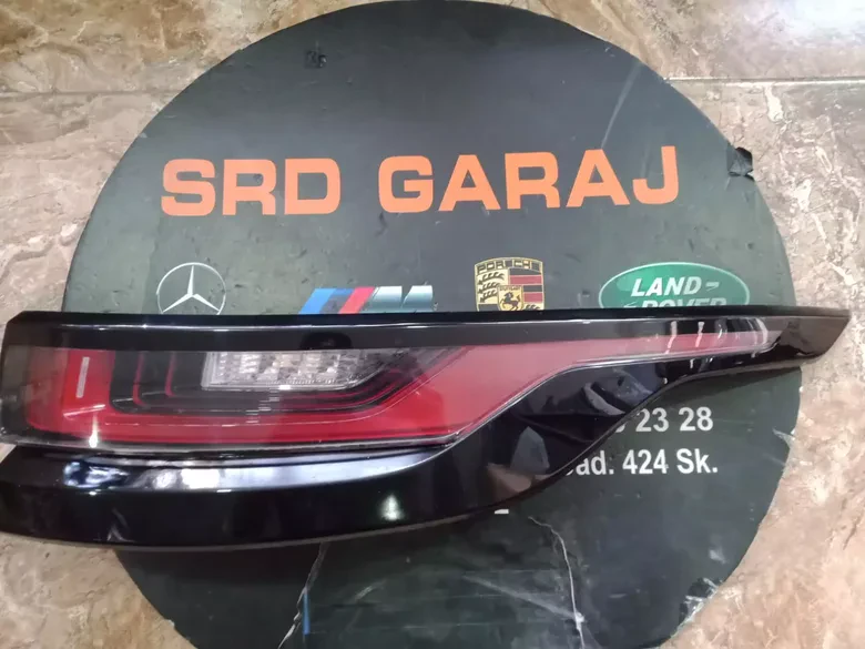 Range Rover Velar Sağ Stop Çıkma Orj LR111106