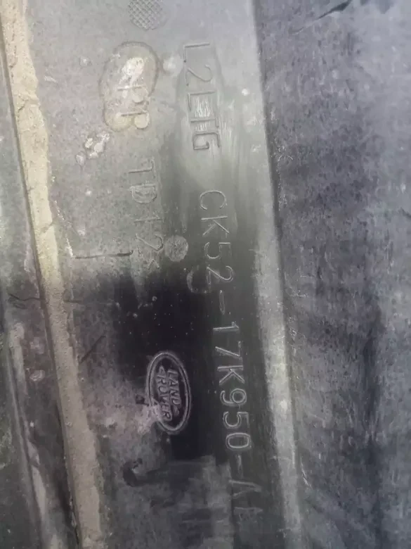 Range Rover Vogue Arka Tampon Orta Kapağı CK5217K950