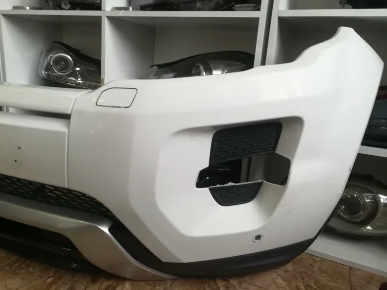 Range Rover Vogue On Tampon