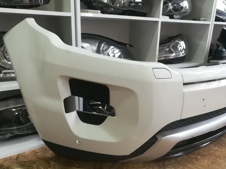 Range Rover Vogue On Tampon