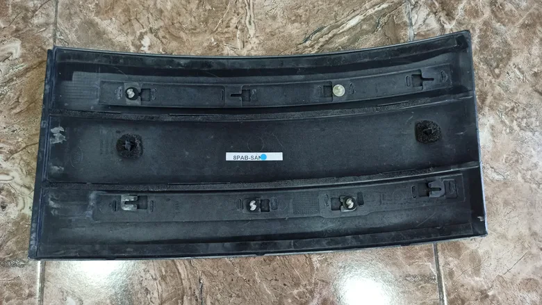 Range Rover Vogue Sol Kapı Çıtası CK52-20939-AA
