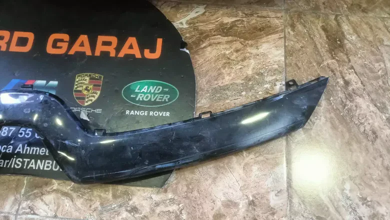 Renault Clio 4 Ön Panjur Üst Kaplaması 620787878R