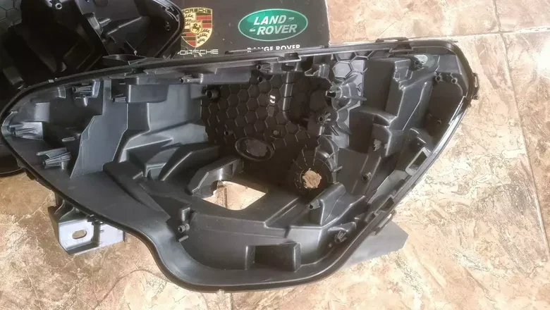 Renault Clio 5 Sağ Sol Far Kasası