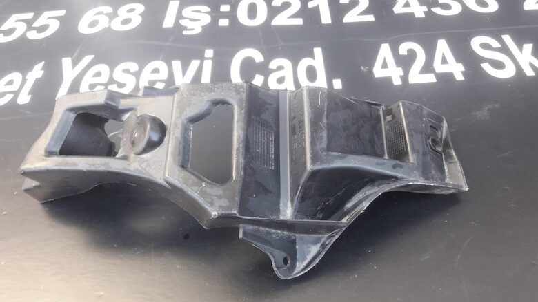 Renault Fluence Arka Tampon Sağ Braket 850440017