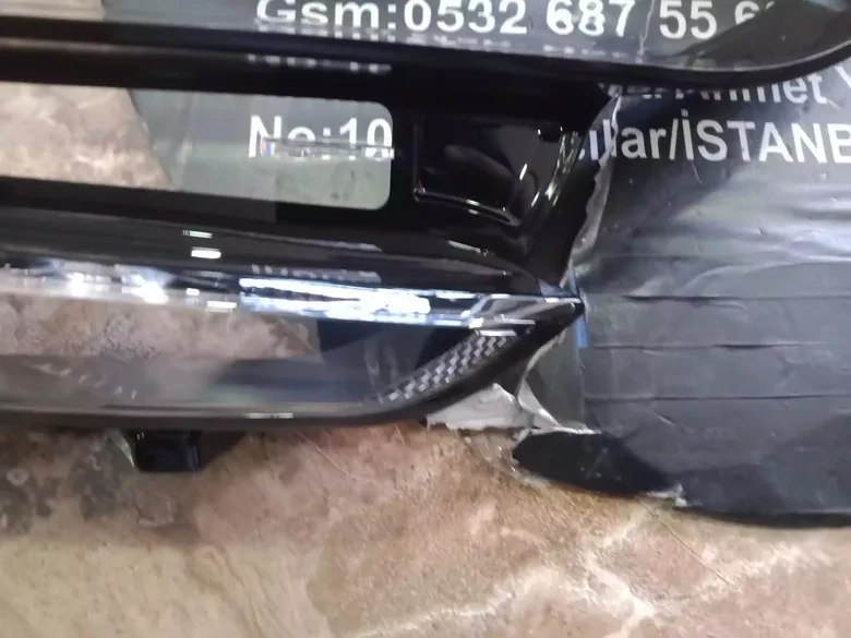 Renault Megane 4 Sağ Sol Far Camı