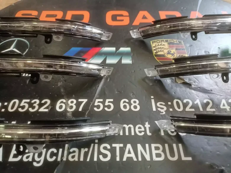 Seat Leon 2013-2020 Sağ Sol Ayna Sinyali 5F0949102A 5F0949101A