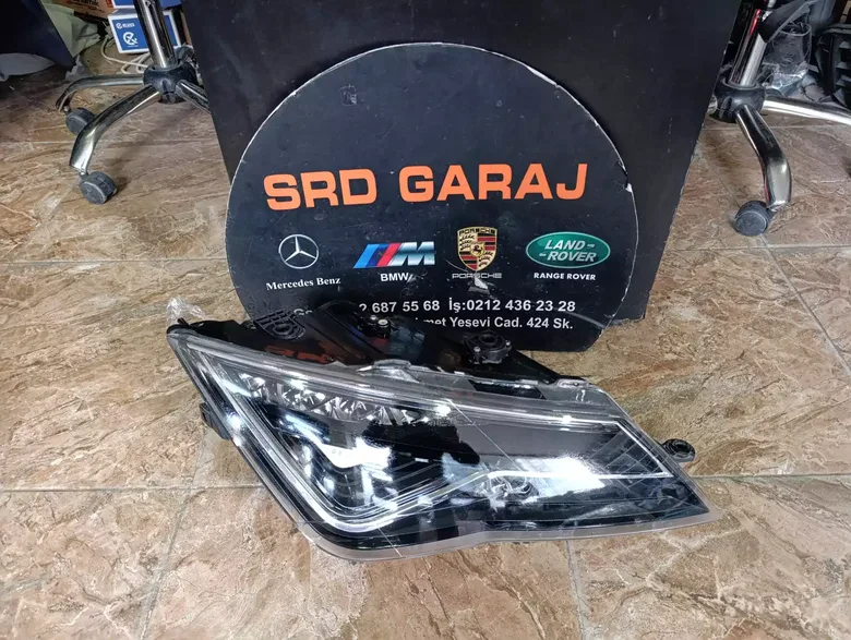 Seat Leon 2017-20 Ledli Sağ Far Çıkma Orj 5F1941774A
