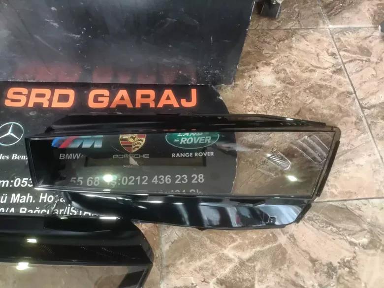 Skoda Octavia 2021- Sağ Sol Far Camı