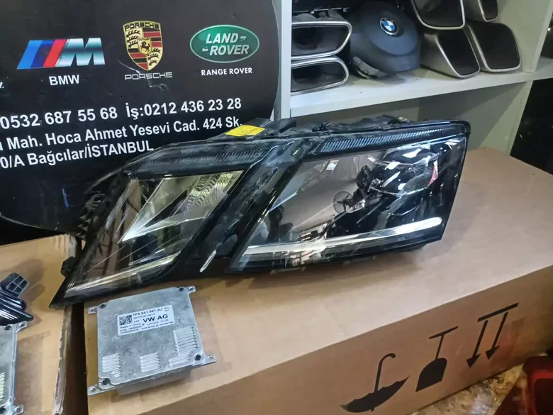 Skoda Oktavia Sag Sol LED Far 5E1941015E
