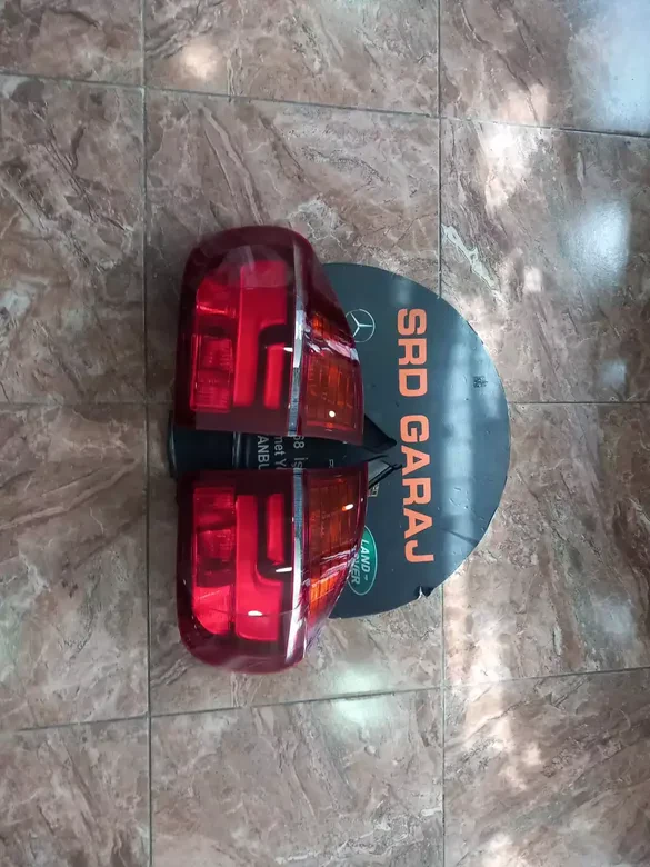Stop X5 E70 LCI LED Dış Sağ Sol Sıfır 7227789-90