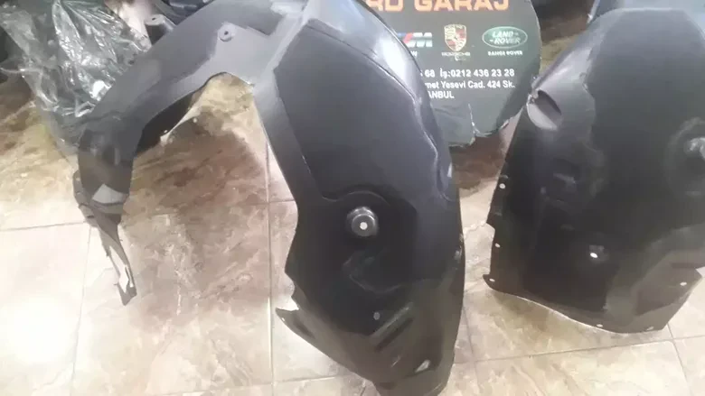 Tesla 3 2017- Sağ Sol Çamurluk Davlumbazı 1081582-00-C 1081581-00-C