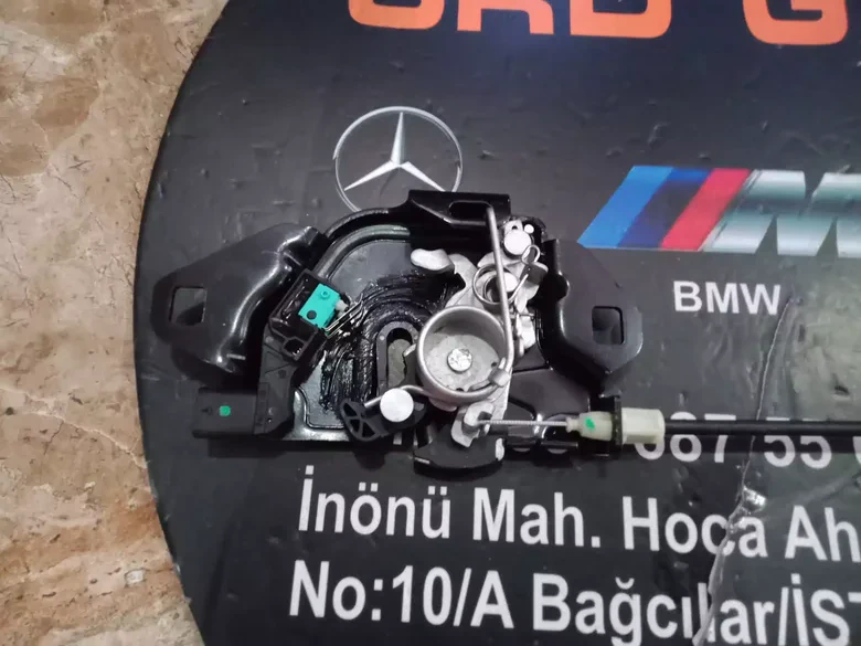 Tesla Model Y Model 3 Kaput Kilidi Ve Motoru 1500397-01-D-X