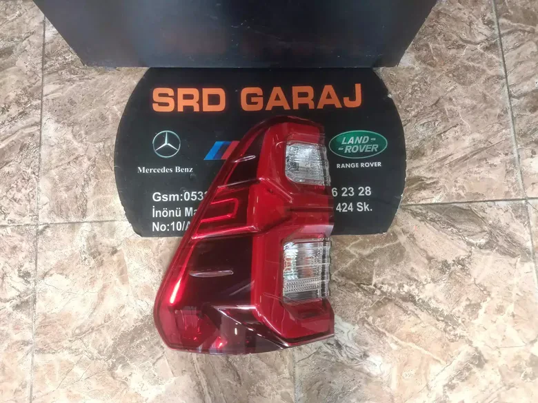 Toyota Hılux 2021-24 Sol Stop Ledli 81550-0K430