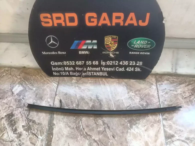 Volkswagen Amarok Arka Kapı Cam Çıtası Sıfır Orj 2H7839408
