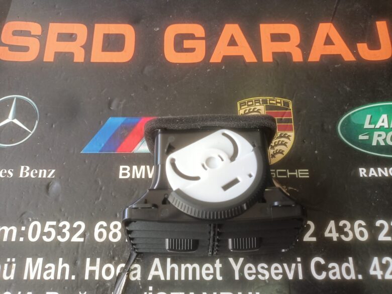 Volkswagen Golf 5 Jetta 2005-11 Arka Orta Havalandırma 1K0819203A