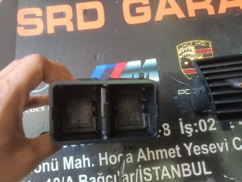 Volkswagen Passat 2005-10 Arka Havalandırma 3C0819203B